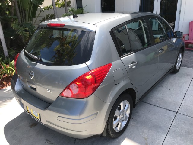 2007 Nissan Versa 1.8 S CD Changer Alloy Wheels Cloth Seats LOW MILES in pompano beach, Florida
