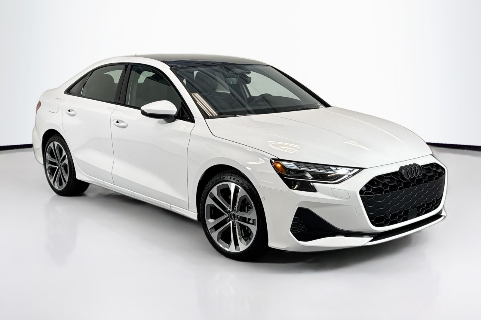 New 2026 Arkona White Audi Premium Plus quattro image 3