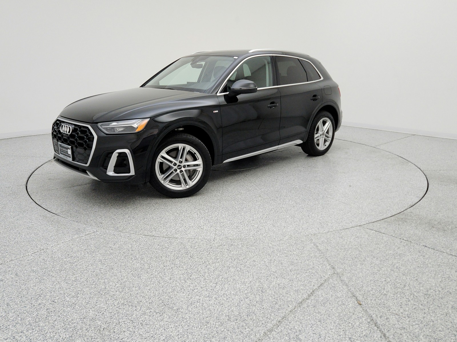 2023 Audi Q5 S line Premium Plus