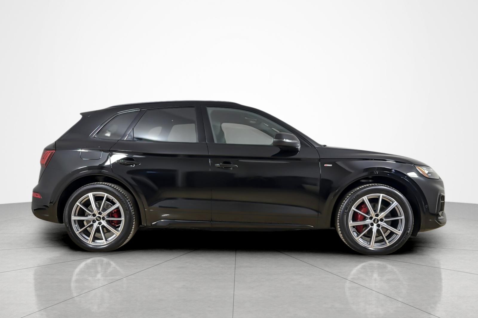 Used 2024 Mythos Black Metallic Audi S line Prestige 55 TFSI e quattro image 6