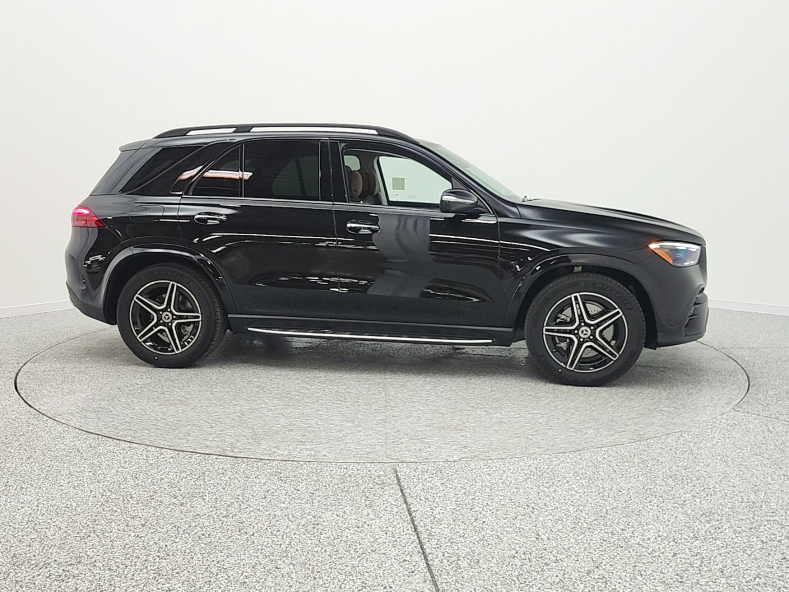 New 2026 Obsidian Black Metallic Mercedes-Benz GLE 450 image 4