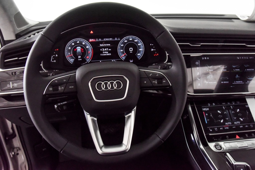 New 2024 Audi Q7 Prestige 55 TFSI quattro SUV in 1523 W North ...