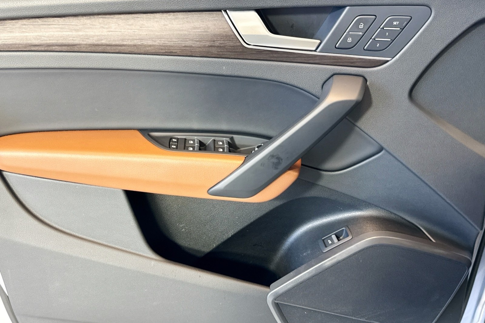 Used 2022 FLORETTE SILVER Audi S line Premium image 17