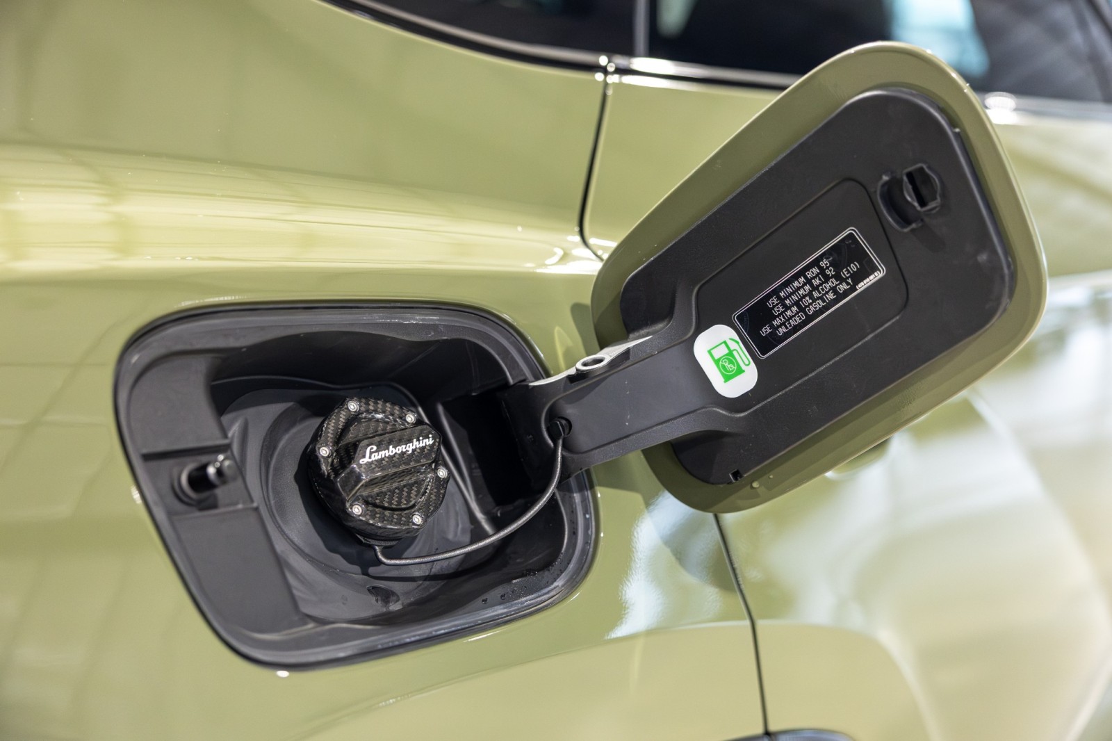 Used Car 2024 Lamborghini Urus  Performante For Sale Under $320,000 In Boerne, Texas