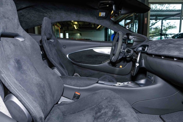 Used Car 2023 Mclaren Artura  For Sale Under $200,000 In Boerne, Texas