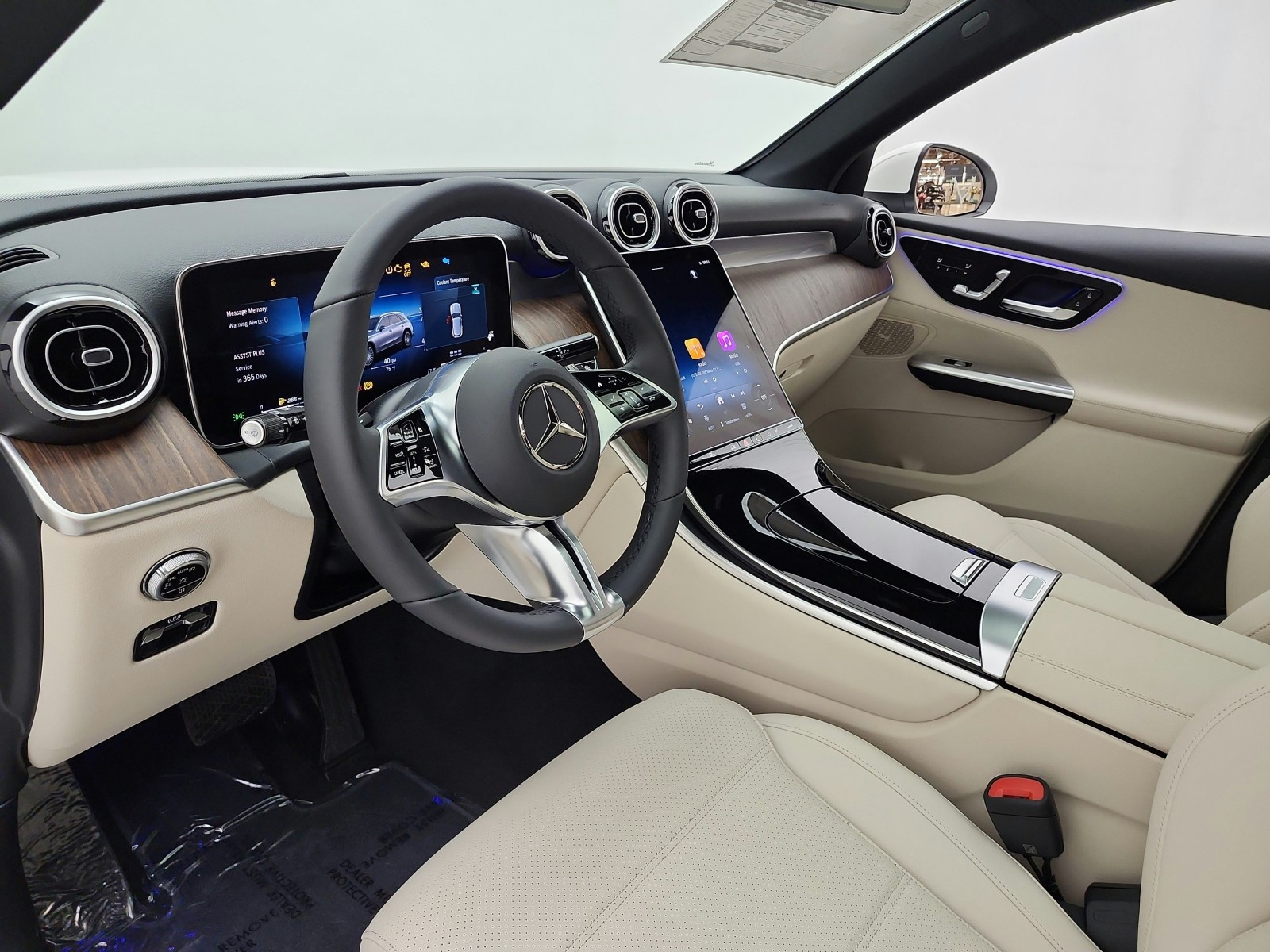 New 2027 Polar White Mercedes-Benz GLC 300 SUV image 10