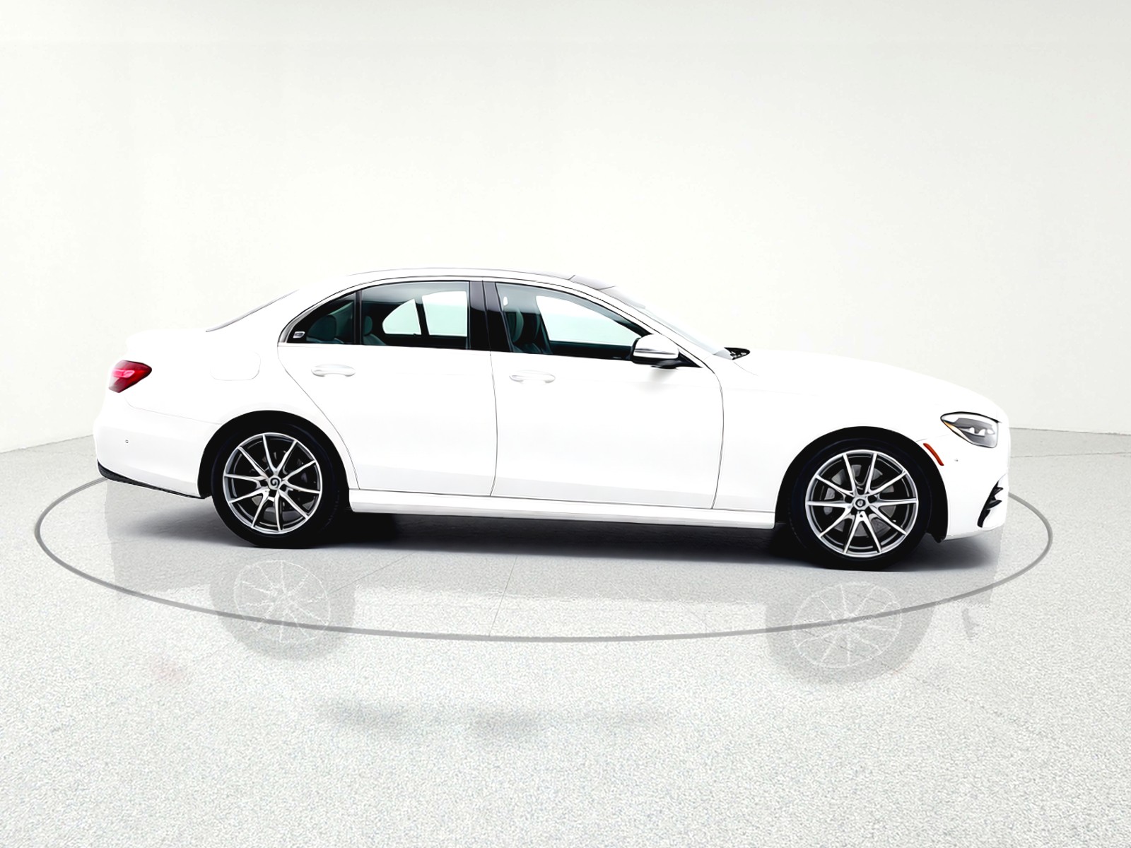 Certified Used 2022 Polar White Mercedes-Benz E 350 RWD Sedan image 12