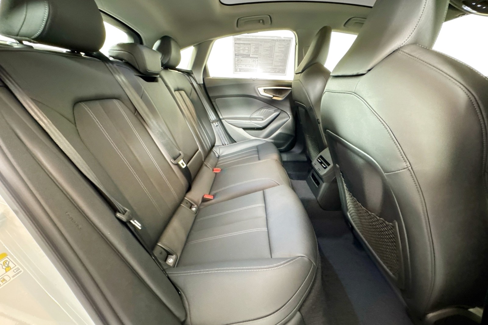 New 2025 Glacier White Metallic Audi Premium Plus 2.0 TFSI quattro image 23