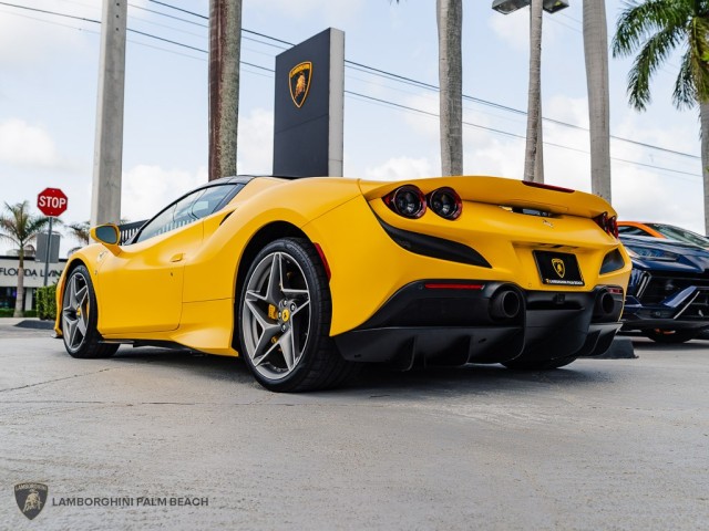 Ferrari F8 Spider