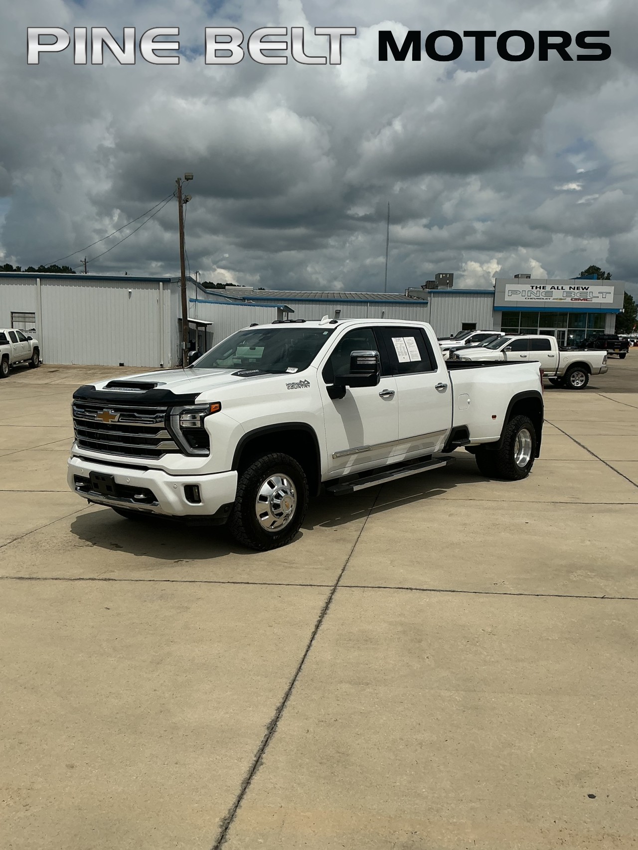  2024 Chevrolet Silverado 3500HD High Country Crew Cab 4WD   