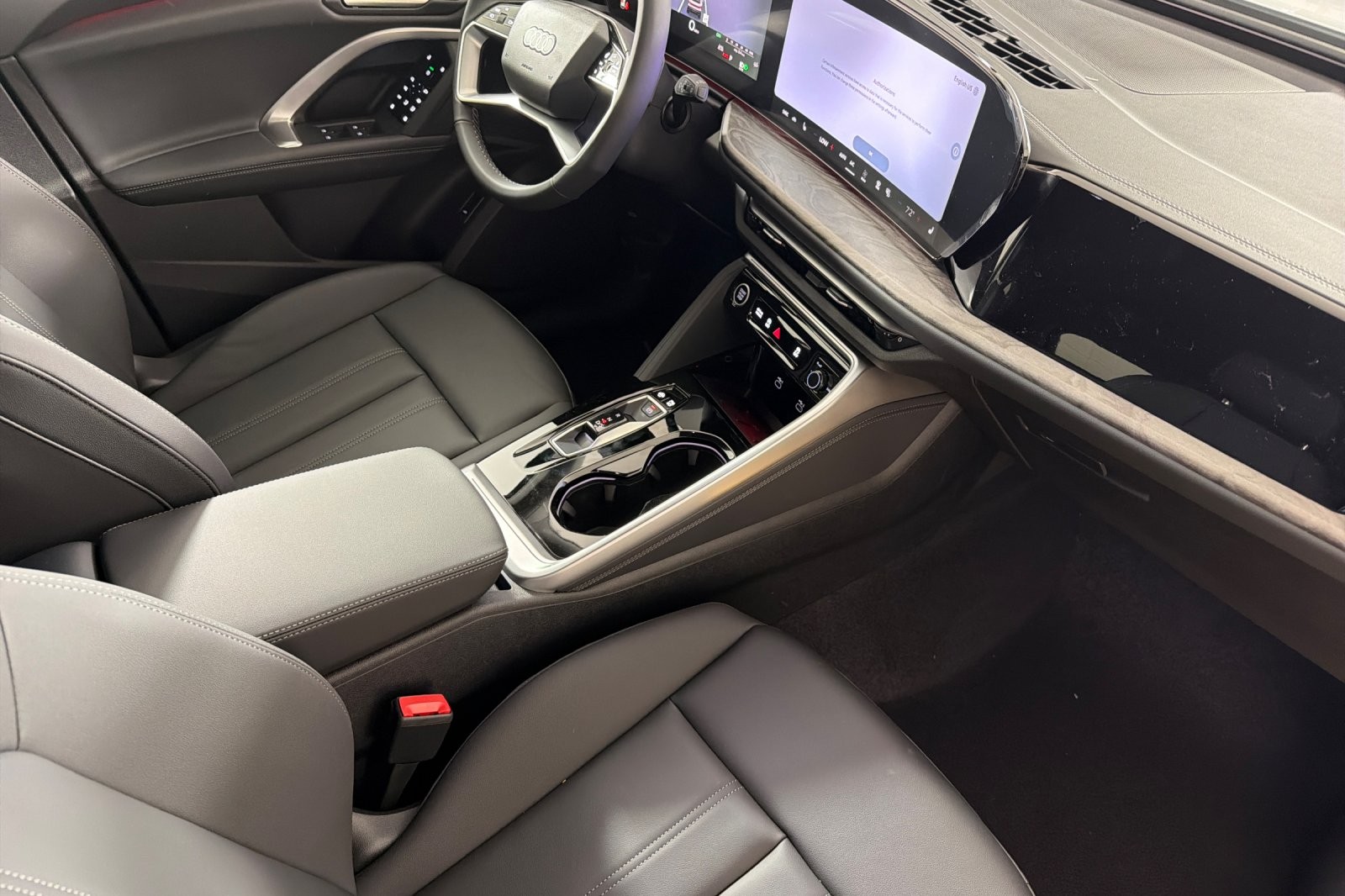 New 2026 Glacier White Metallic Audi Premium 2.0 TFSI quattro image 15