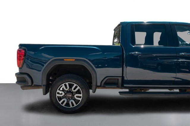 2022 GMC Sierra 2500HD AT4 5