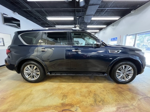 2019 INFINITI QX80 LUXE 7