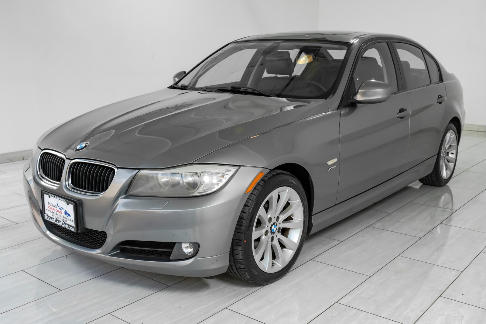 2011 BMW 328i xDrive AWD AUTOMATIC PREMIUM PKG SUNROOF LEATHER HEATED S 4