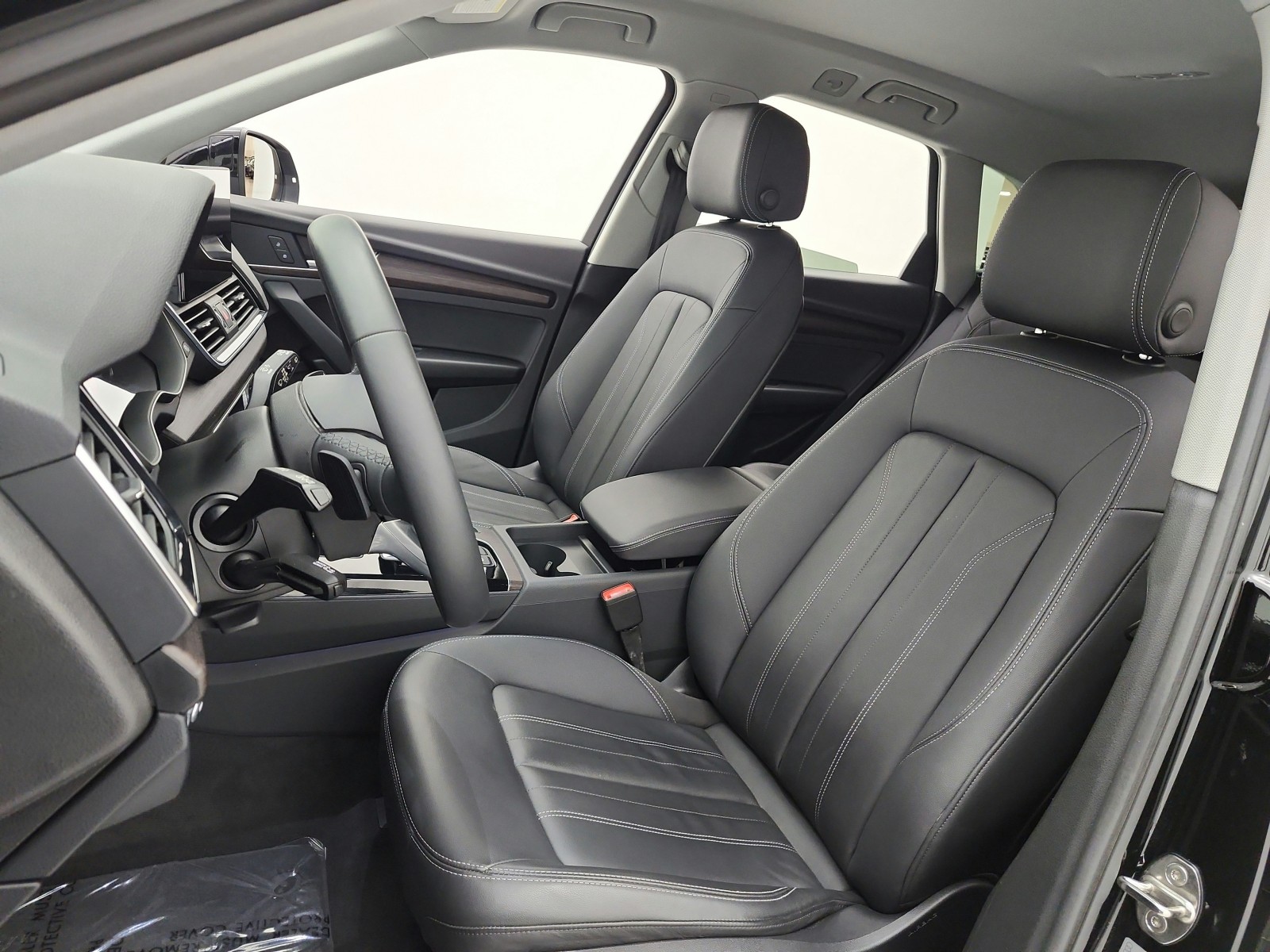 Used 2023 Brilliant Black Audi Premium image 10
