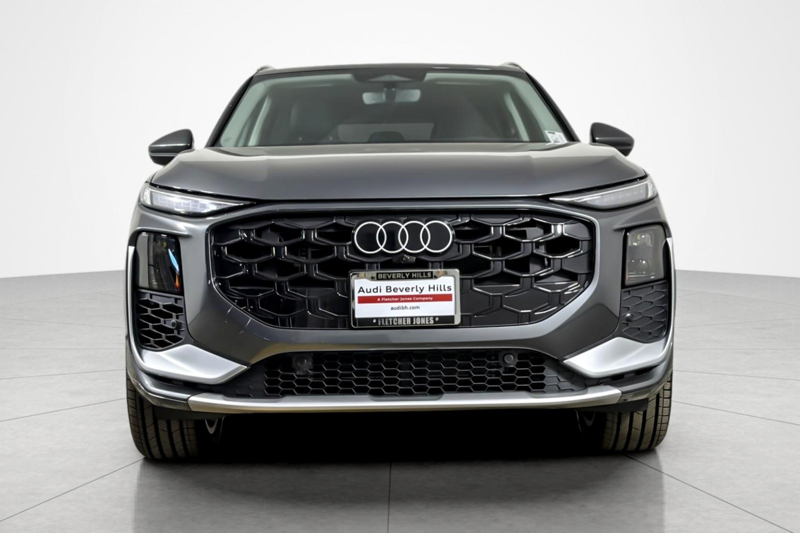 New 2026 Daytona Gray Pearl Effect Audi S line quattro image 8