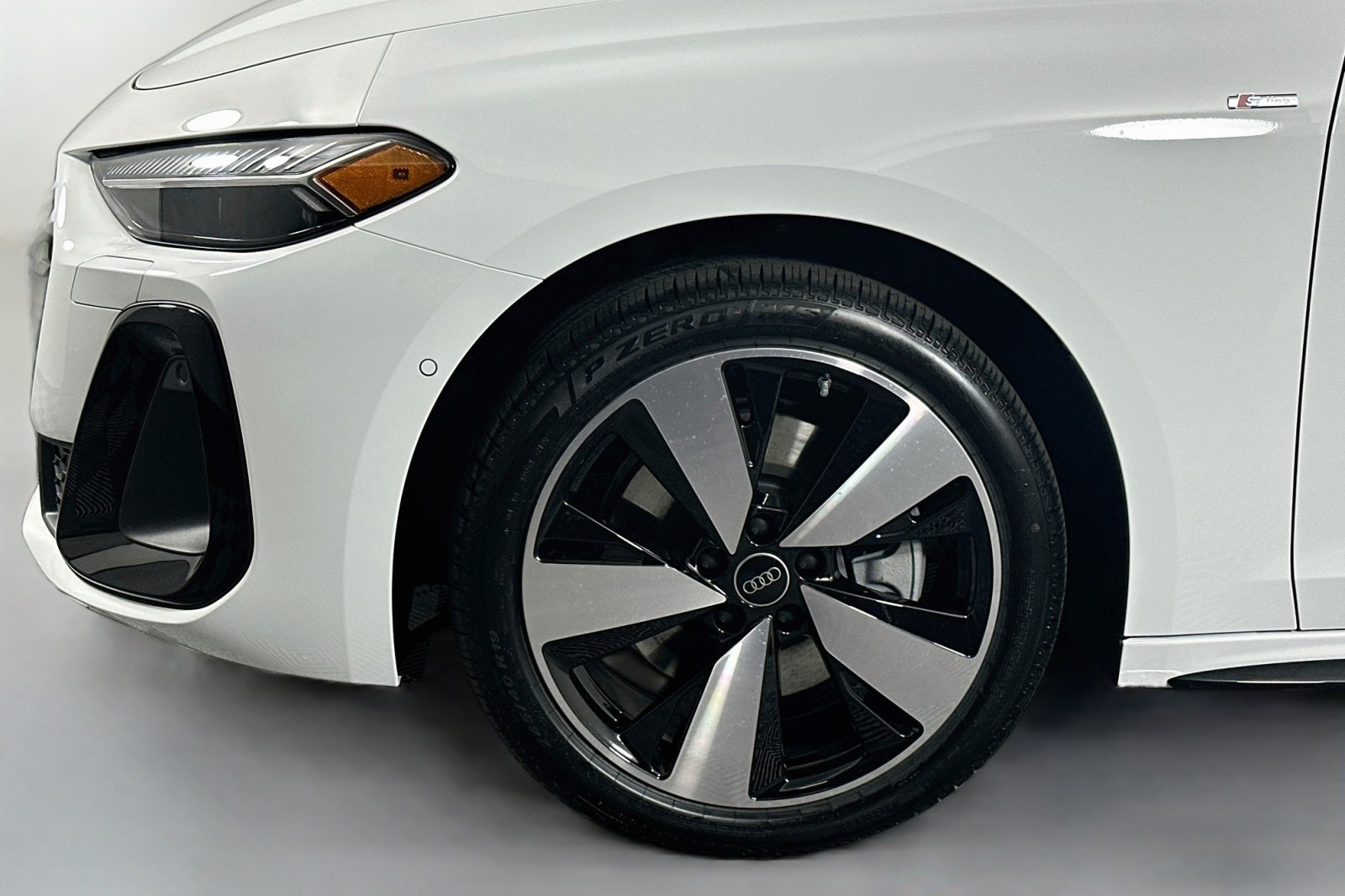 New 2026 Arkona White Audi Premium Plus image 10