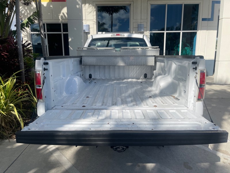 2014 Ford F-150 XL LOW MILES 28,806 4WD in , 