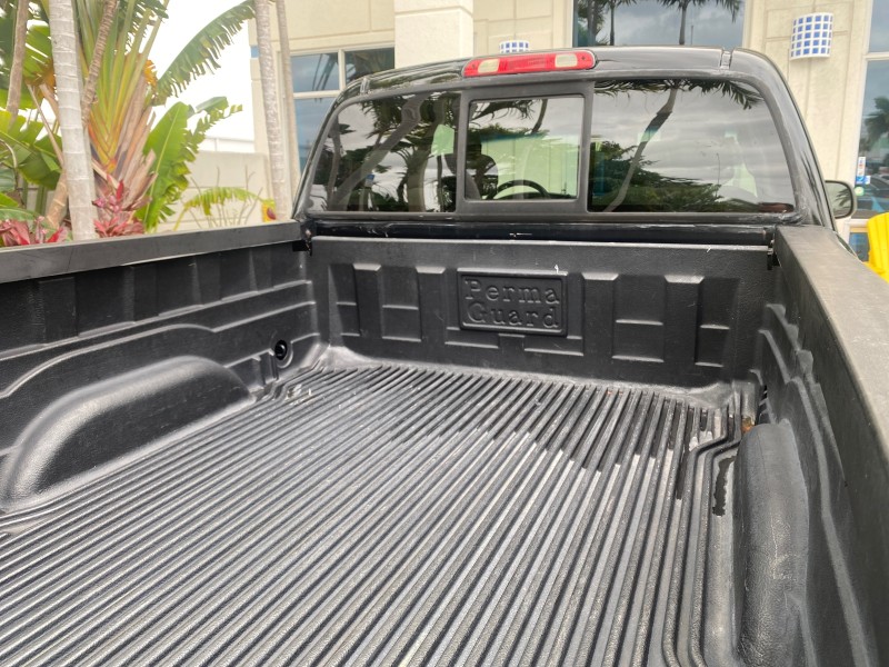 2004 Toyota Tundra SR5 1 OWNER 4WD XTRA CAB STEP SIDE in , 