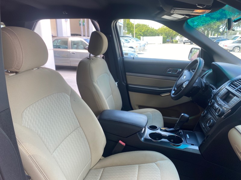 2016 Ford Explorer LOW MILES 65,701 1 OWNER FL SUV in , 