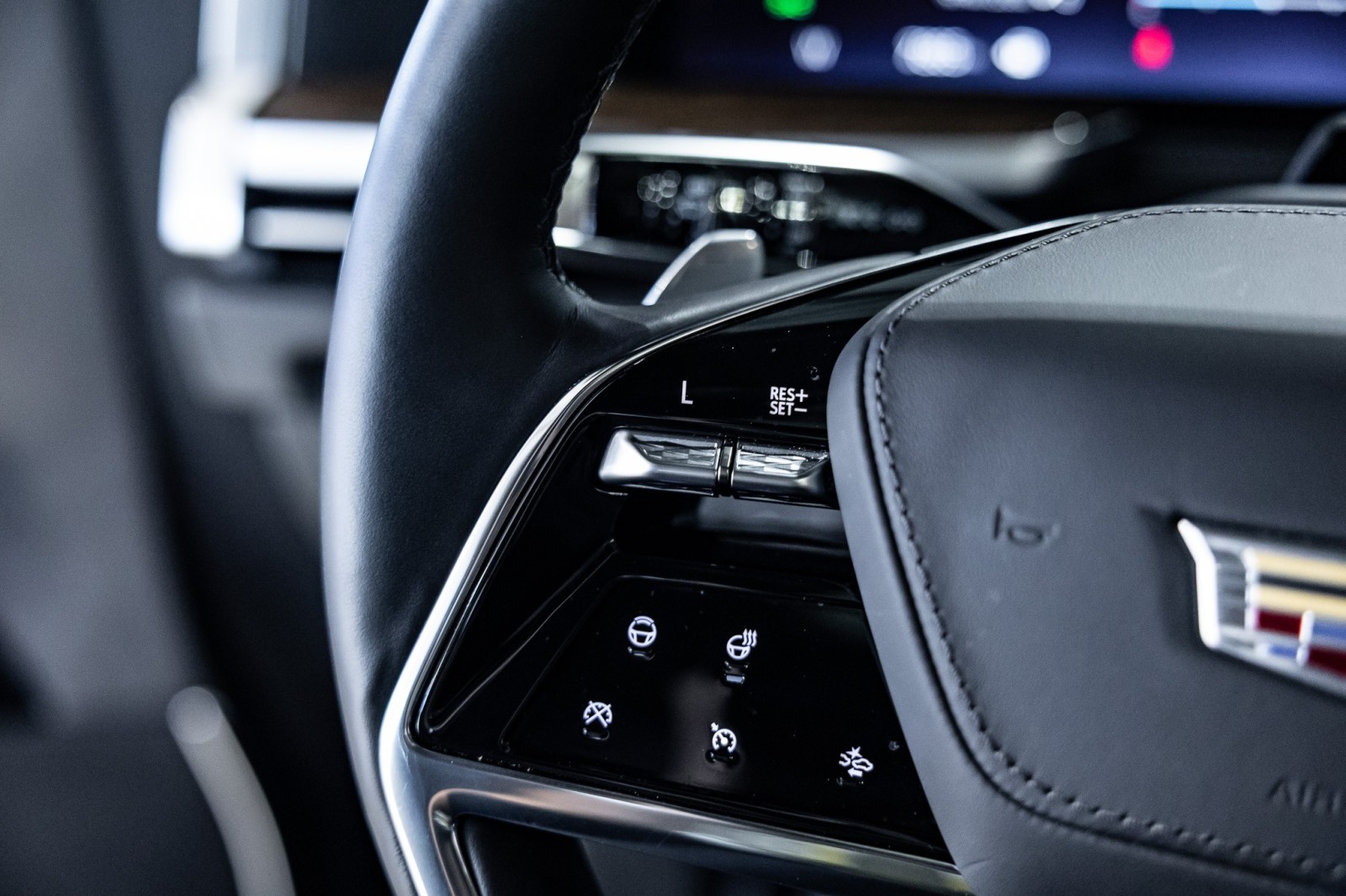 Used Car 2025 Cadillac Escalade  4wd Sport Platinum For Sale Under $130,000 In Boerne, Texas