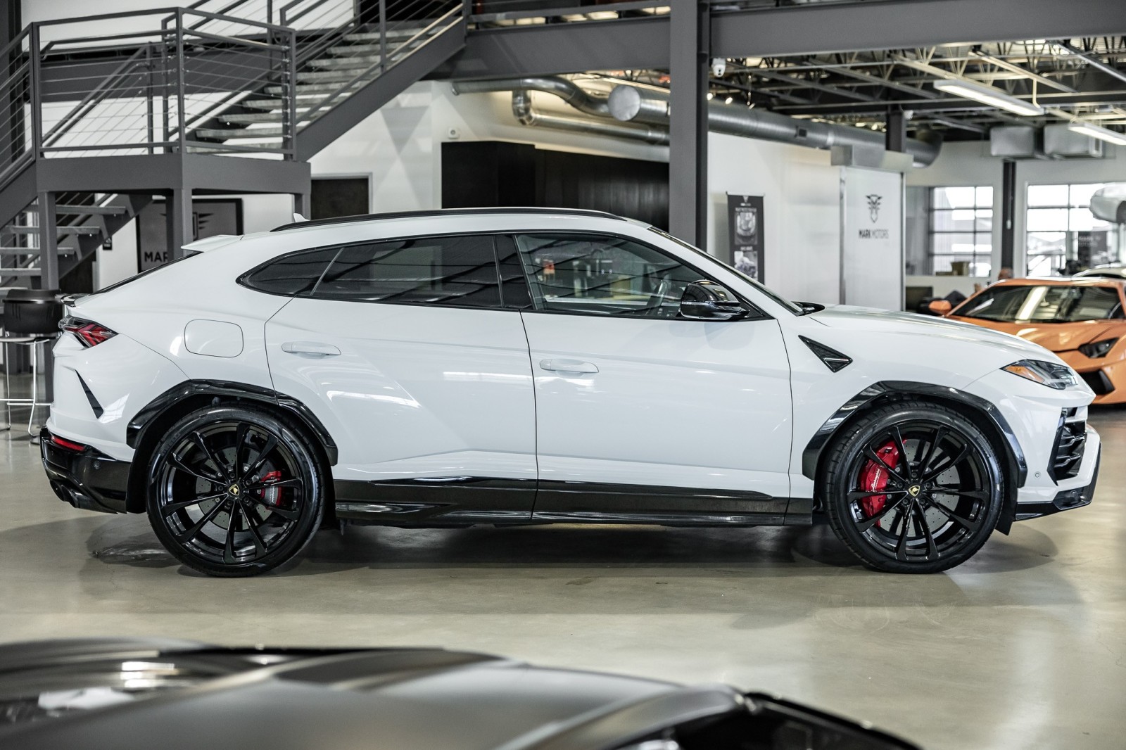 Used Car 2022 Lamborghini Urus  For Sale Under $200,000 In Boerne, Texas
