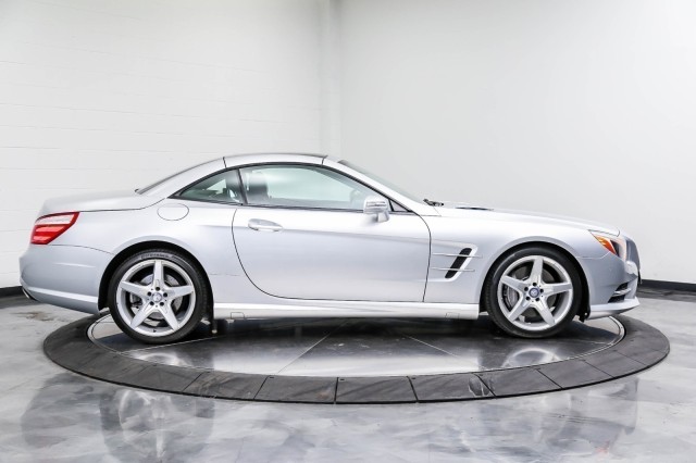 2015 Mercedes-Benz SL-Class SL 400 14