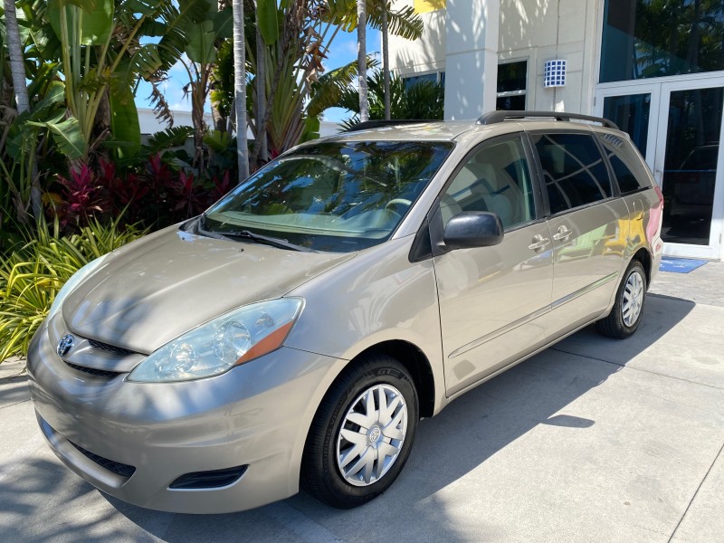 2006 Toyota Sienna VAN LE LOW MILES 78,653 in , 