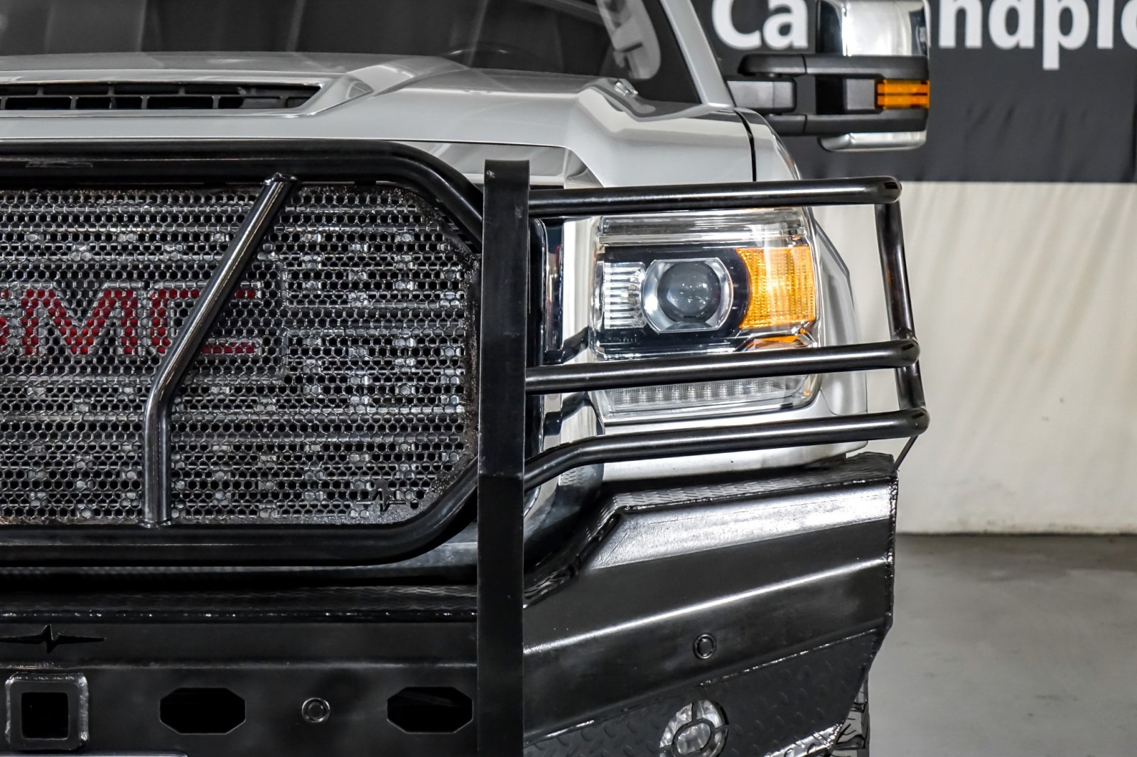 2019 GMC Sierra 2500HD Denali 37