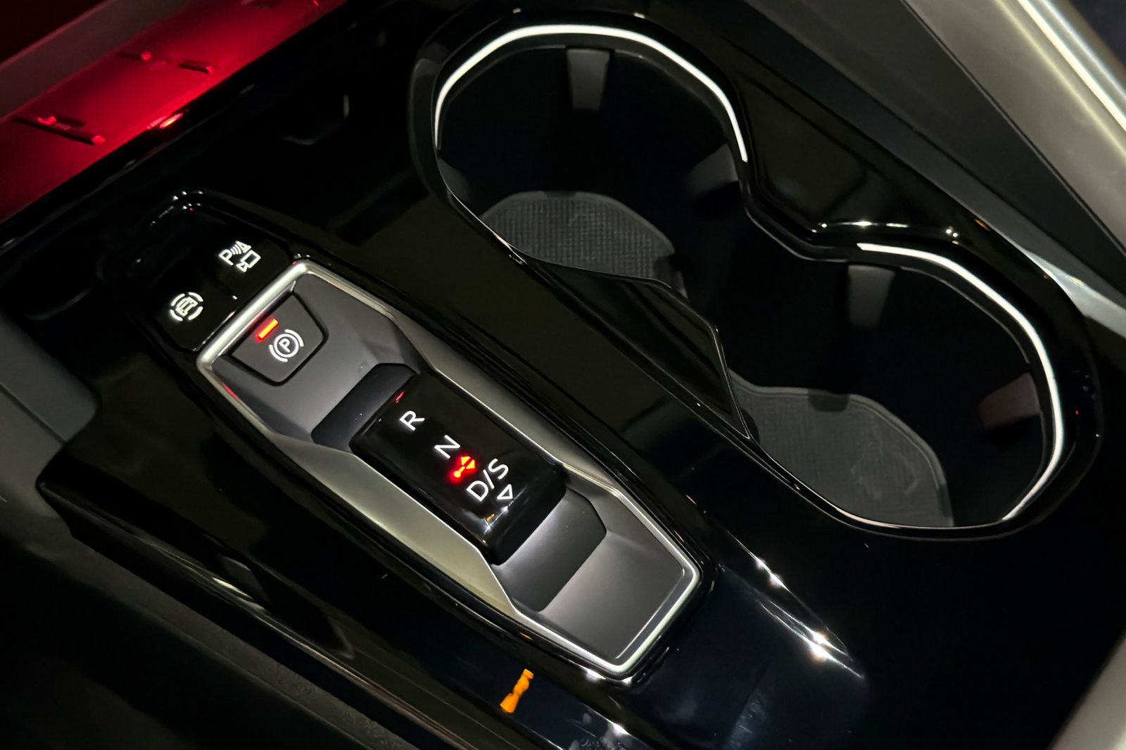 New 2026 District Green Metallic Audi Premium 2.0 TFSI quattro image 21