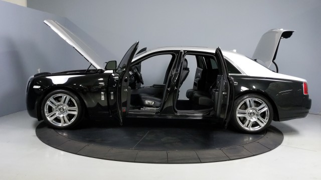 2012 Rolls-Royce Ghost  12