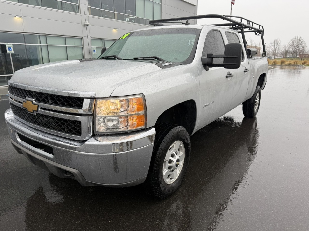 2014 Chevrolet Silverado 2500HD LT Crew Cab 4WD