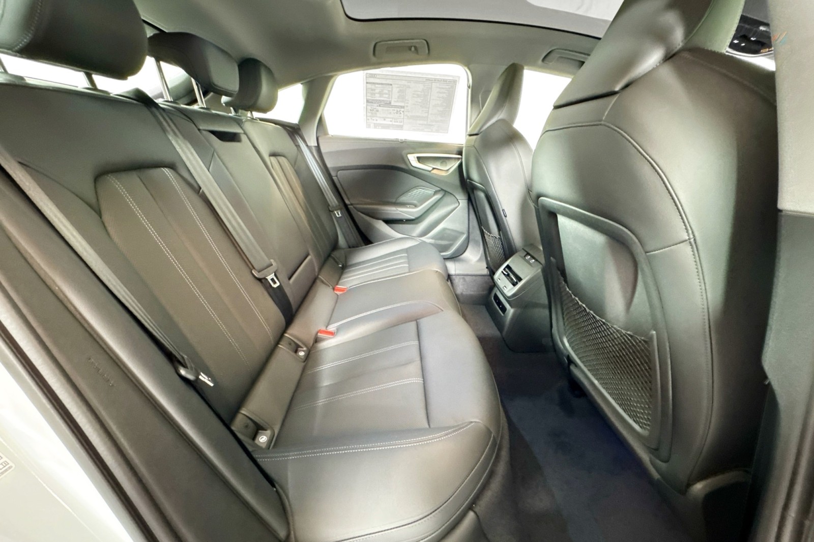 New 2025 Glacier White Metallic Audi Premium Plus 2.0 TFSI quattro image 23