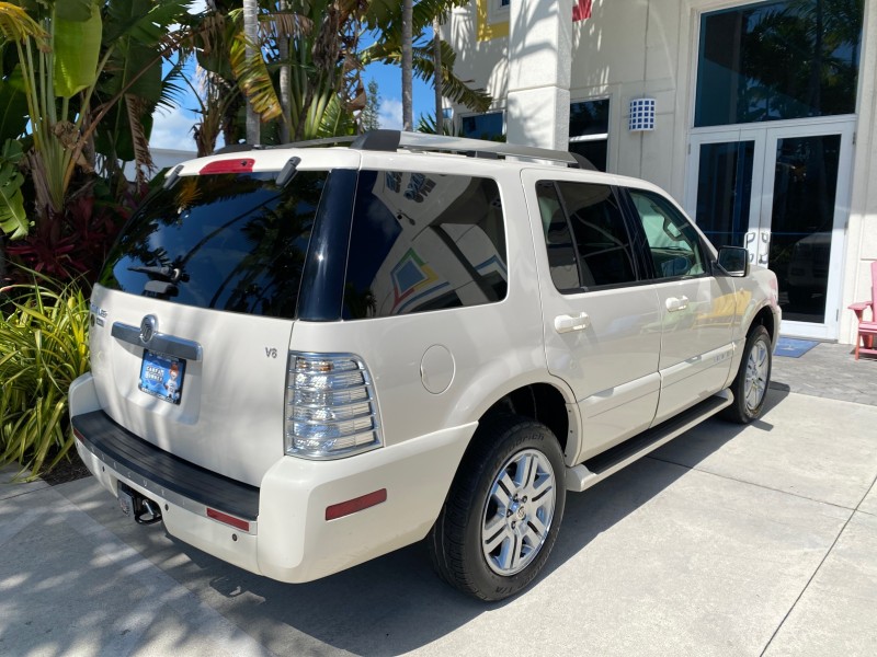 2007 Mercury Mountaineer SUV Premier 1 OWNER in ,