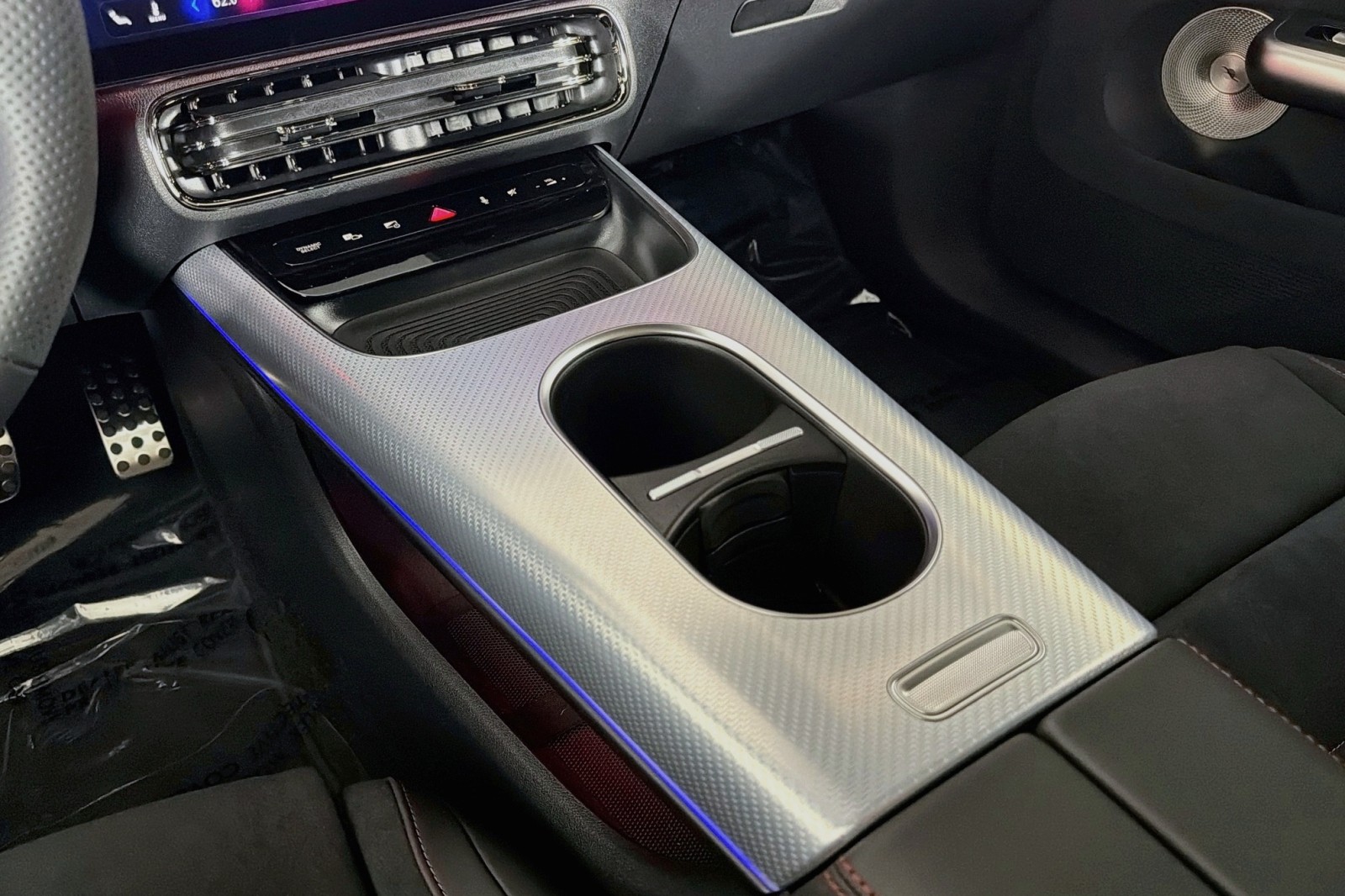 New 2027 MANUFAKTUR Alpine Grey Mercedes-Benz CLA 220 Hybrid FWD image 5