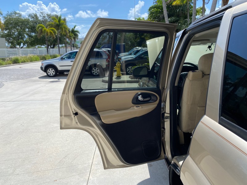 2005 Chevrolet TrailBlazer 4WD LS 1 OWNER LOW MILES 75,632 in , 