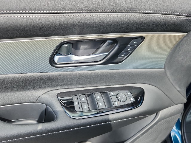 NissanMurano17