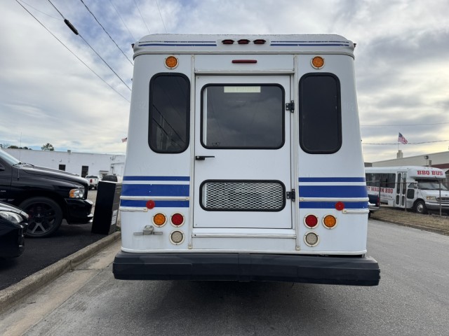 2015 Ford E-450 Passenger & Wheelchair Lift Bus in , 