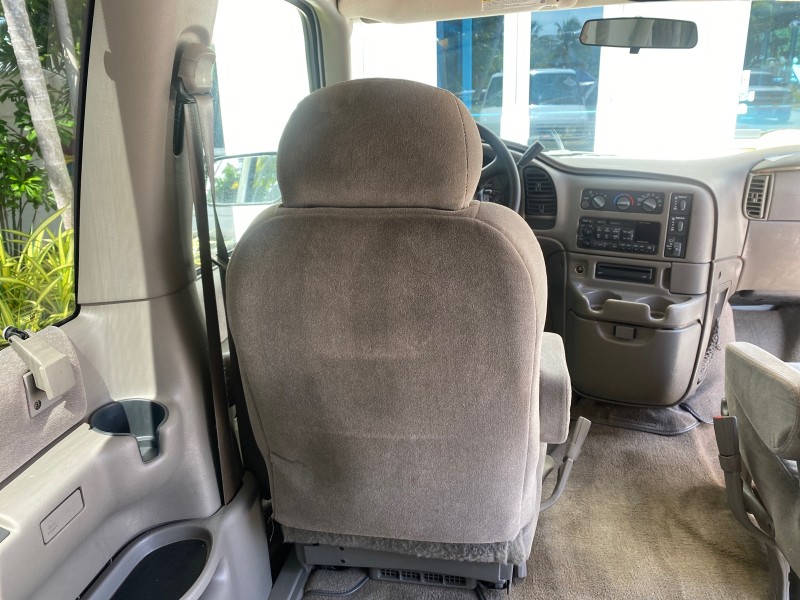 2005 Chevrolet Astro Passenger LT LOW MILES 67,376 1 OWNER in , 