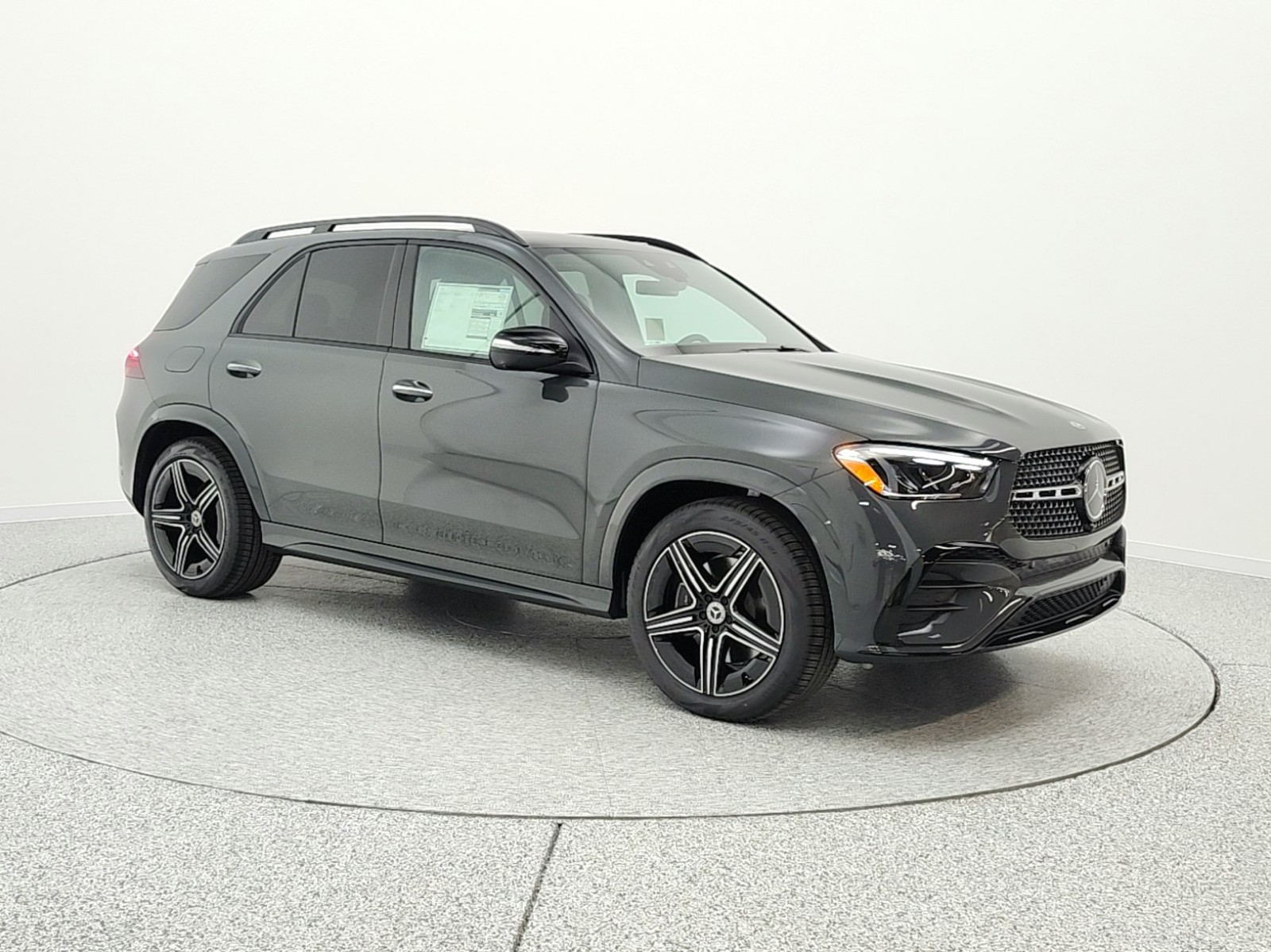 New 2026 SILICON GREY Mercedes-Benz GLE 450 image 3