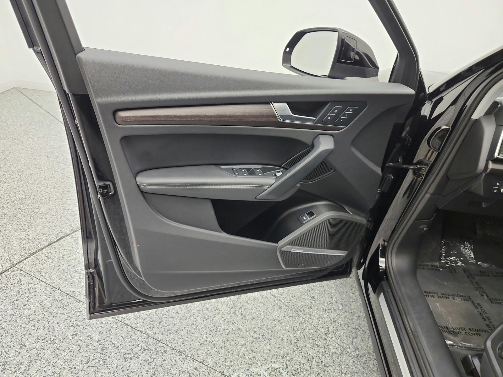 Used 2023 Brilliant Black Audi Premium Plus image 15