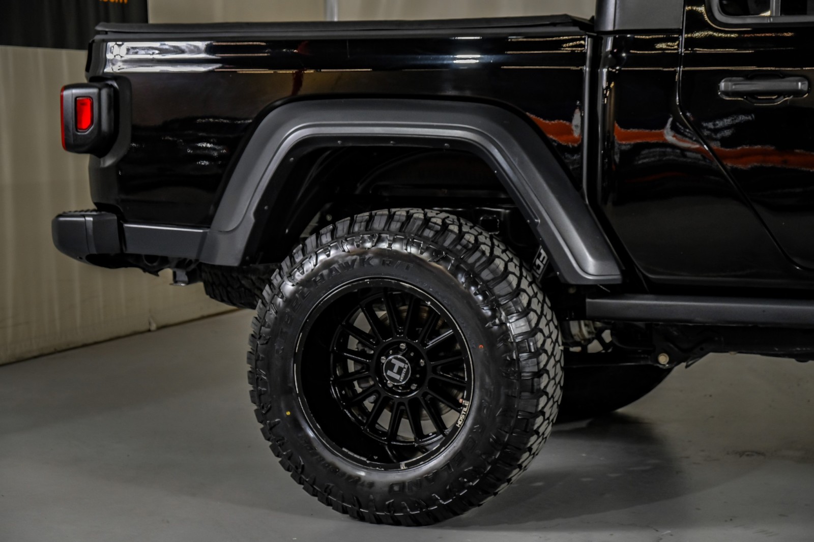 2020 Jeep Gladiator Sport S 6