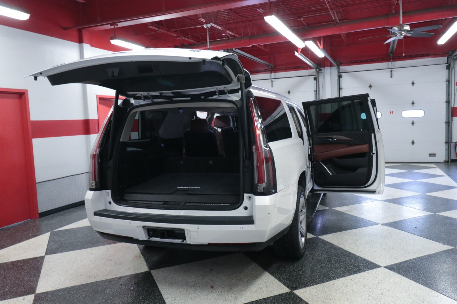 Used Car 2019 Cadillac Escalade Esv  Premium Luxury For Sale Under $35,000 In Austin, Texas