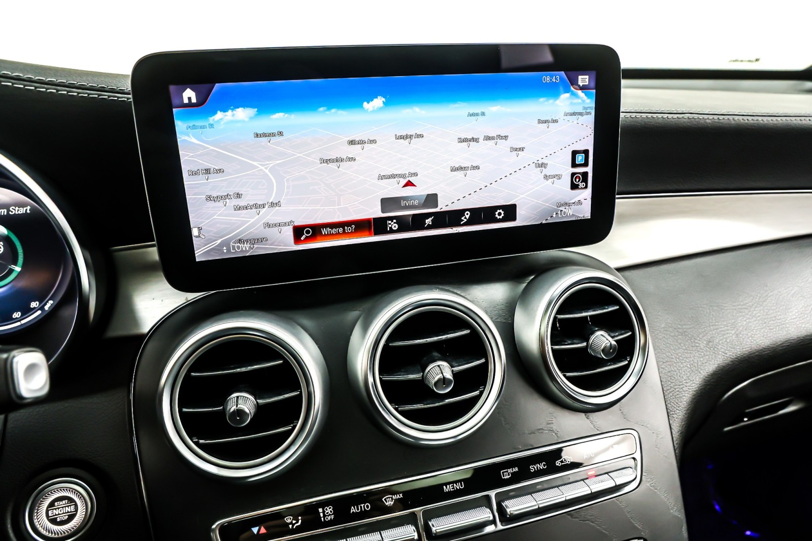 Used 2022 Polar White Mercedes-Benz GLC 300 4MATIC® Coupe image 21