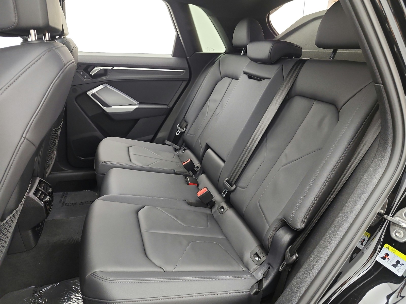 Used 2024 Mythos Black Metallic Audi S line Premium image 16