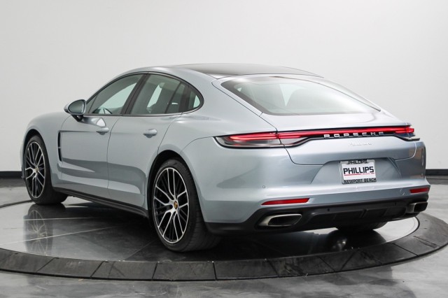 2021 Porsche Panamera  3