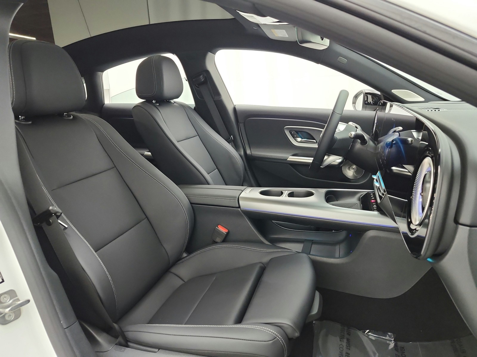 New 2027 Polar White Mercedes-Benz CLA 220 Hybrid FWD image 15