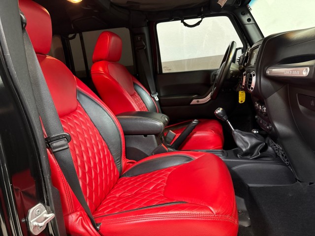 2015 Jeep Wrangler Unlimited Rubicon Hard Rock 4WD V6 Custom in ,