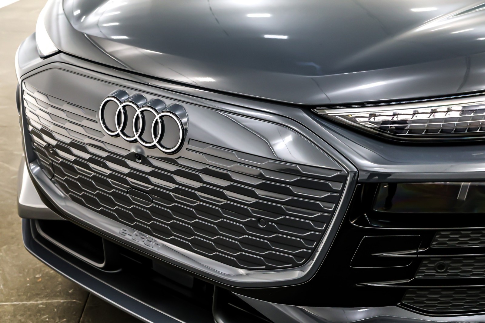 New 2025 Magnet Gray Audi Premium Plus quattro image 13