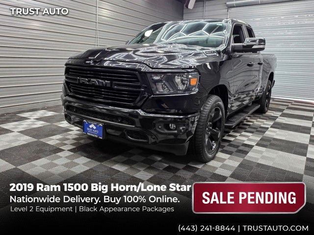 Diamond Black Crystal Pearlcoat 2019 RAM 1500 Big Horn Quad Cab 4WD Pickup Truck Four-Wheel Drive 8-Speed Automatic